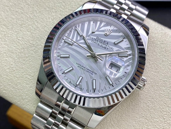 激安ロレックス背面デザイン